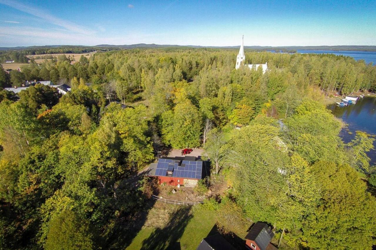 Romantic Spa Villa With Fireplace By The Lake Stjarnsund Luaran gambar
