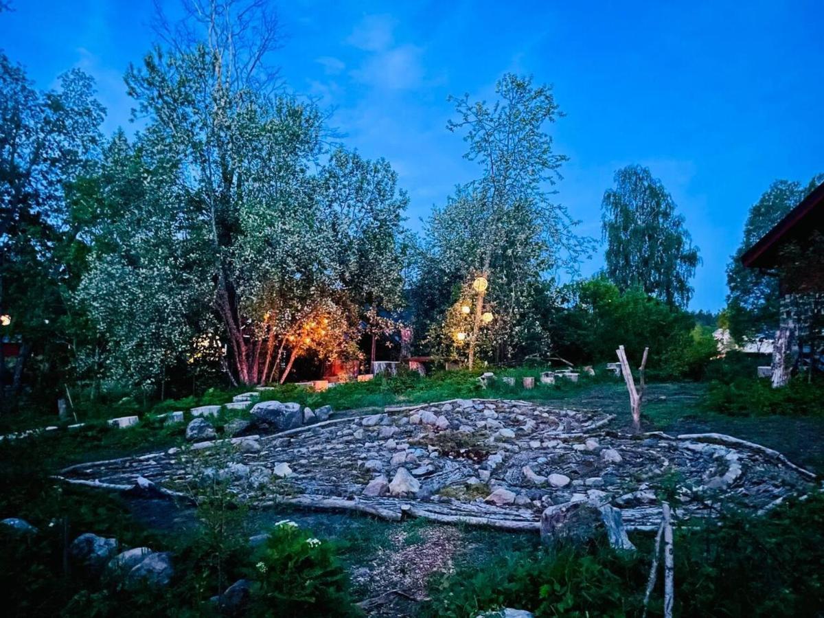 Romantic Spa Villa With Fireplace By The Lake Stjarnsund Luaran gambar